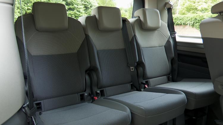 Volkswagen MULTIVAN DIESEL ESTATE 2.0 TDI Life 5dr LWB DSG